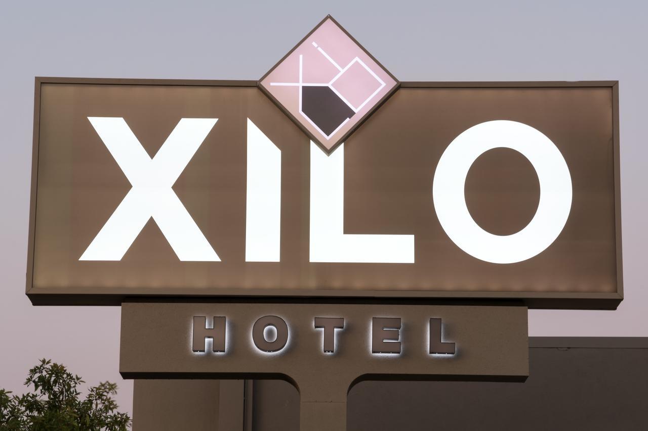 Hotel Xilo Glendale Eksteriør billede